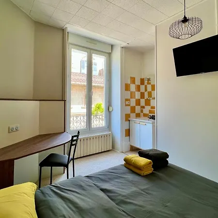 Les Celestins Aparthotel