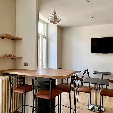 Les Celestins Aparthotel Vals-les-Bains